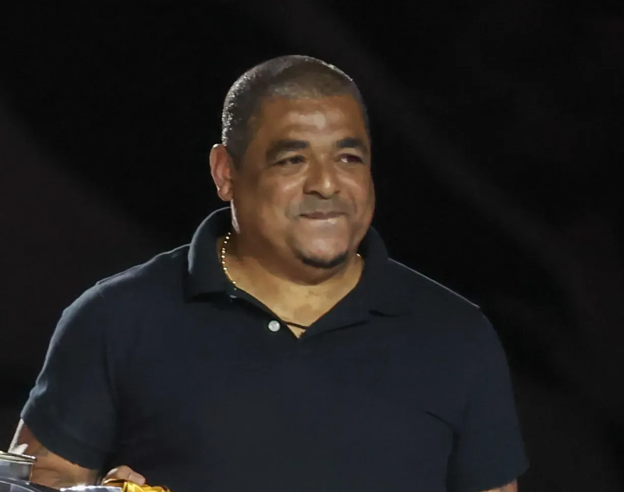 Vampeta crava São Paulo na final – Foto: Marcello Zambrana/AGIF.