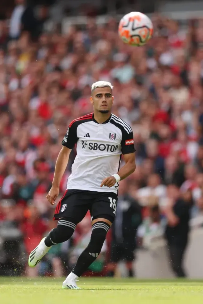 Andreas Pereira faz sucesso no Fulham – Foto: Julian Finney/Getty Images