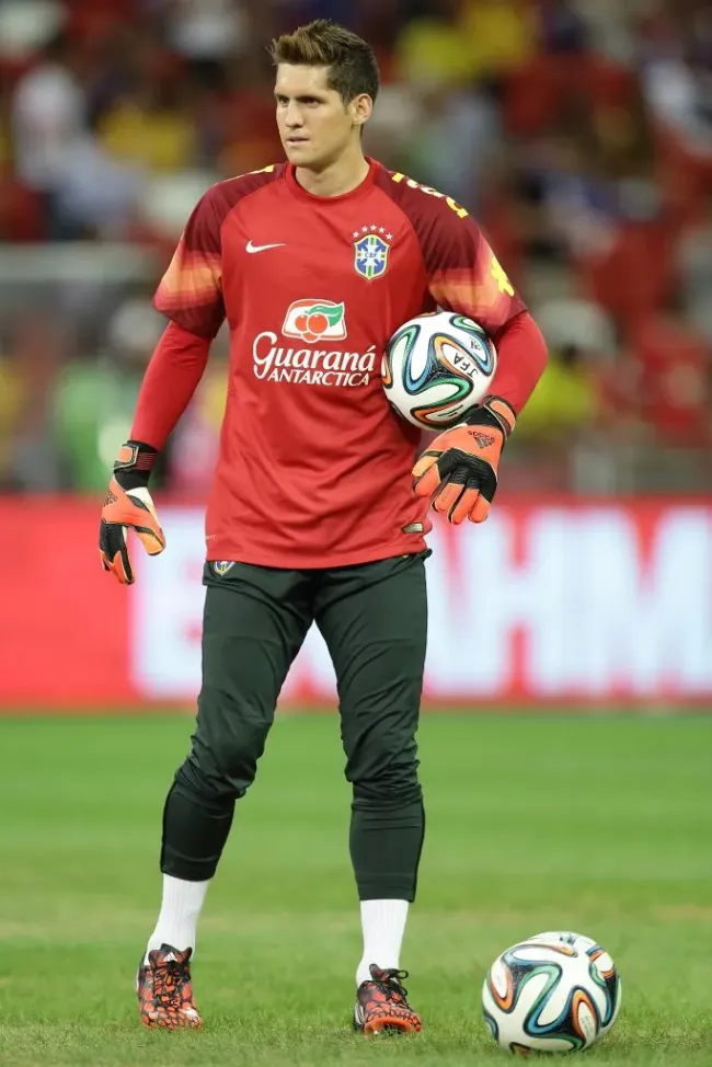 Rafael Cabral nos tempos de Seleção Brasileira. (Photo by Suhaimi Abdullah/Getty Images)