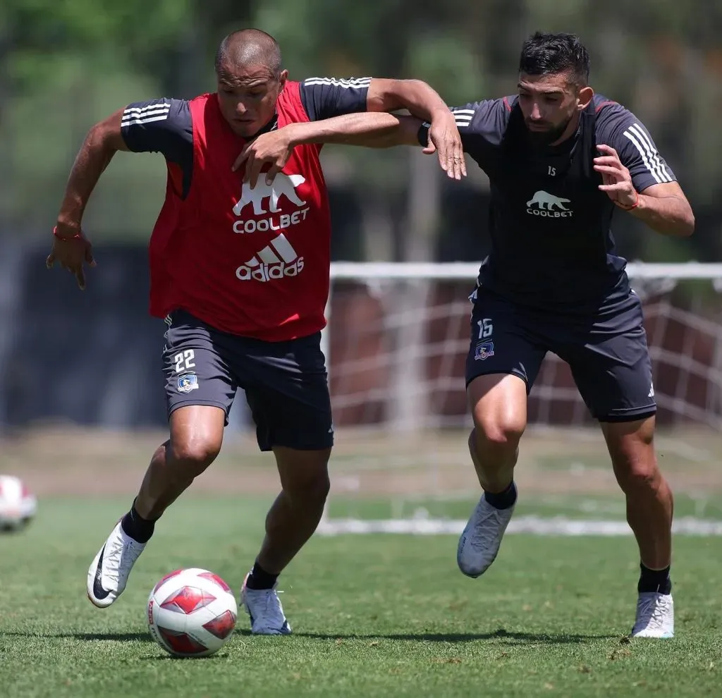 Leandro Benegas y Emiliano Amor en uno de los últimos entrenamientos. (Foto: Colo Colo)