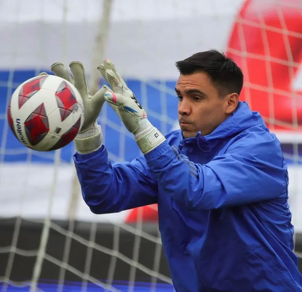 Toselli recibió insultos desde el trabajo antes del partido. Foto: U. de Chile.