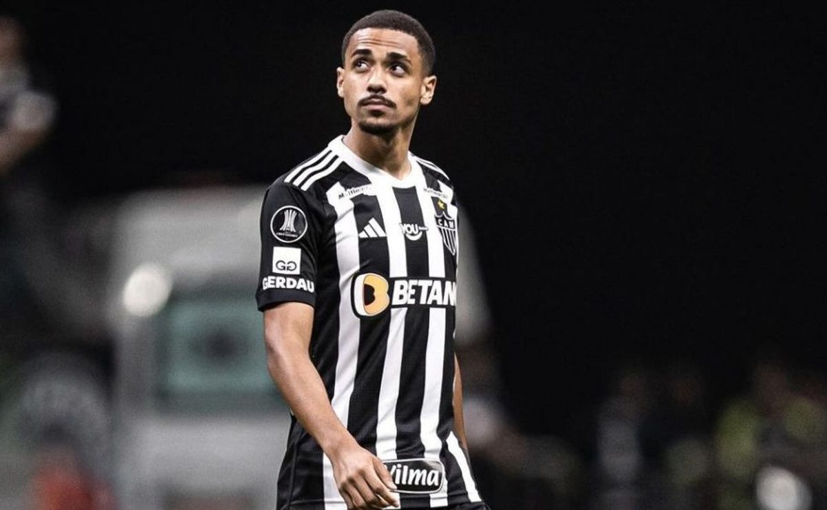 Atlético-MG recebe propostas de times europeus pelo zagueiro Romulo, que não foi relacionado no Brasileirão e pode estar de saída do clube