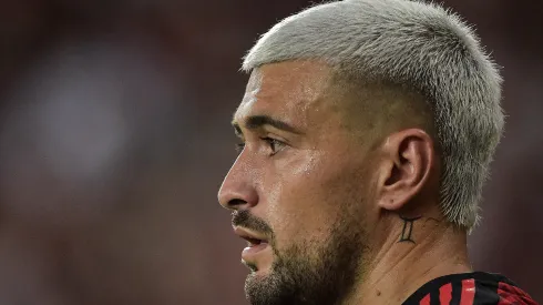 Foto: Thiago Ribeiro/AGIF - Joia será muito cobiçada quando o mercado abrir