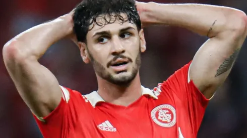 Foto: Maxi Franzoi/AGIF - Johnny pode deixar o Internacional em 2023