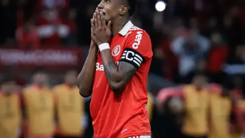 Maxi Franzoi/AGIF- Edenilson, meio-campista do Inter