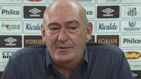 Foto: Reprodução/Santos - Renovação de medalhão gera críticas da torcida do Santos