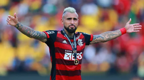 Foto: (Buda Mendes/Getty Images) - Vidal conquistou a Libertadores com o Flamengo no último sábado (29)