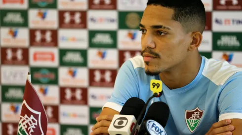 FOTO: LUCAS MERÇON / FLUMINENSE F.C - Gilberto