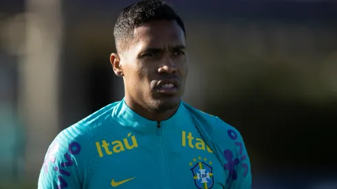 Foto: Lucas Figueiredo/CBF - Alex Sandro se recupera de lesão no quadril