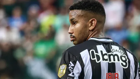 Foto: (Marcello Zambrana/AGIF) - Jair, do Atlético-MG, foi sondado pelo Vasco