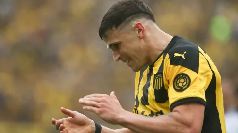 Photo by Ernesto Ryan/Getty Images - González negocia com o Botafogo