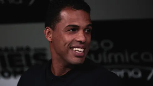 Ettore Chiereguini/AGIF- Fernando Lázaro, técnico do Corinthians