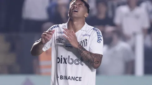 Foto: Ettore Chiereguini/AGIF - Marcos Leonardo vive momento ruim no Santos