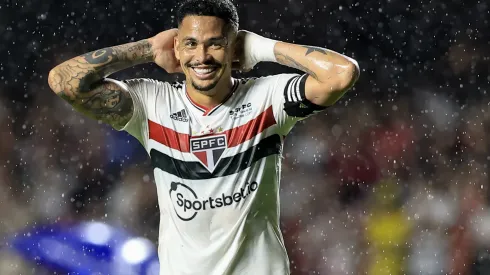 Foto: Marcello Zambrana/AGIF - São Paulo faz consulta por meio-campista