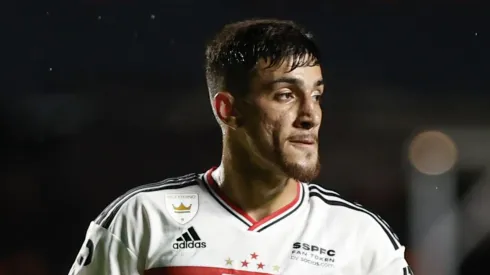 Foto: Marcello Zambrana/AGIF - Casares se posiciona sobre caso Pedrinho no São Paulo