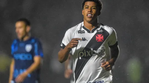 Foto: Thiago Ribeiro/AGIF - Promessa pode trilhar mesmo rumo de Andrey.