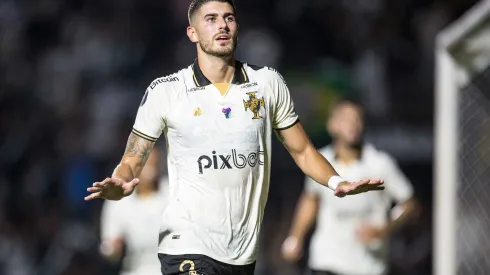 Foto: Daniel RAMALHO/VASCO - Pedro Raul falou sobre início com a camisa do Vasco.