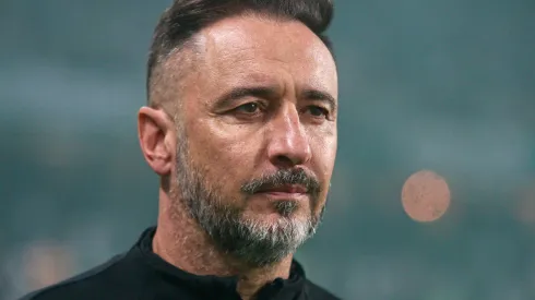 Foto: Gabriel Machado/AGIF - Vitor Pereira se pronuncia sobre troca de Corinthians por Flamengo