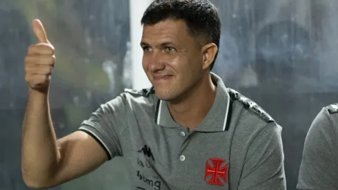 Foto: Jorge Rodrigues/AGIF - Barbieri está pressionado, mas diretoria busca novidades no Vasco.