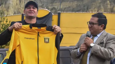 Foto: Divulgação/ The Strongest - Técnico de adversário do Flu projeta confronto pela Libertadores.