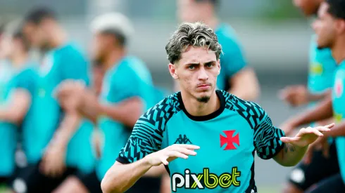 Foto: Daniel RAMALHO/VASCO - Marlon Gome chama atenção.