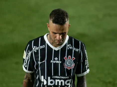 Medalhão vai na contramão de Luan e rescinde contrato com o Corinthians