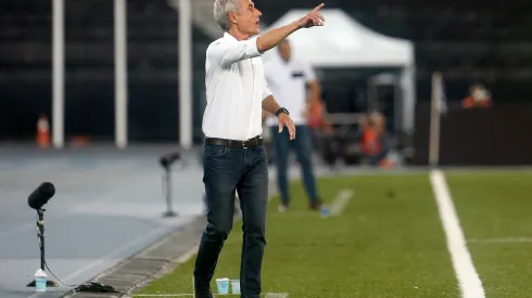 Foto: Vitor Silva/Botafogo - Comentarista fala sobre desempenho de equipe de Luís Castro.