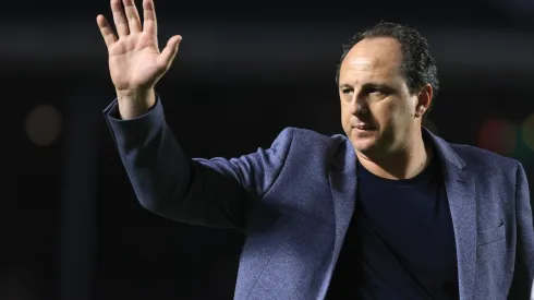 SP - Sao Paulo - 08/09/2022 - COPA SUL-AMERICANA 2022, SAO PAULO X ATLETIGO-GO - Rogerio Ceni tecnico do Sao Paulo durante partida contra o Atletico-GO no estadio Morumbi pelo campeonato Copa Sul-Americana 2022. Foto: Marcello Zambrana/AGIF