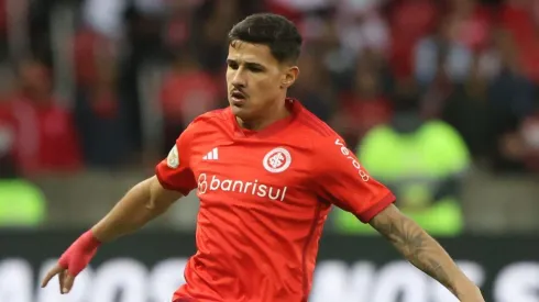 Situação de Rômulo no Internacional é atualizada e chega até Coudet