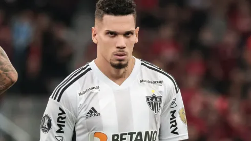 Foto: Robson Mafra/AGIF - Portal revela possível substituto de Paulinho no Atlético