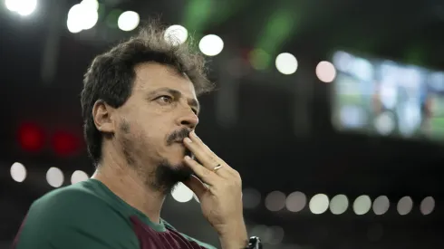 RJ - RIO DE JANEIRO - 24/08/2023 - LIBERTADORES 2023, FLUMINENSE X OLIMPIA - Fernando Diniz tecnico do Fluminense durante partida contra o Olimpia no estadio Maracana pelo campeonato Libertadores 2023. Foto: Jorge Rodrigues/AGIF