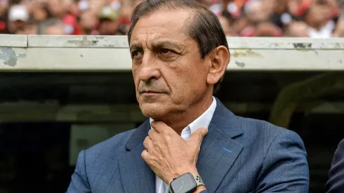 RJ - RIO DE JANEIRO - 22/10/2023 - BRASILEIRO A 2023, FLAMENGO X VASCO - Ramon Diaz tecnico do Vasco durante partida contra o Flamengo no estadio Maracana pelo campeonato Brasileiro A 2023. Foto: Thiago Ribeiro/AGIF