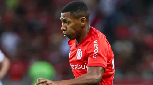 Portal 'crava' destino de Jean Dias após conversa com dirigente de rival do Inter