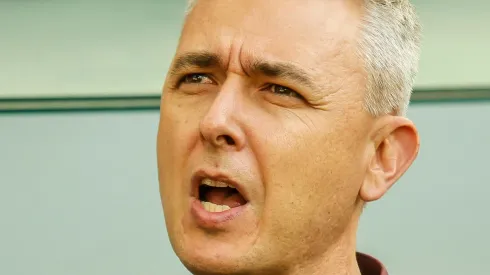 Tiago Nunes durante partida contra o Flamengo. Foto: Gabriel Machado/AGIF