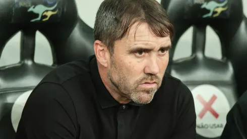 Coudet perde meio-campista no Internacional para encarar o Botafogo. Foto: Robson Mafra/AGIF