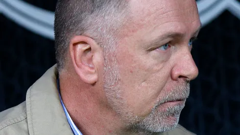 Mano Menezes durante partida contra o Corinthians no estadio Arena Corinthians pelo campeonato Brasileiro A 2018. Foto: Daniel Vorley/AGIF
