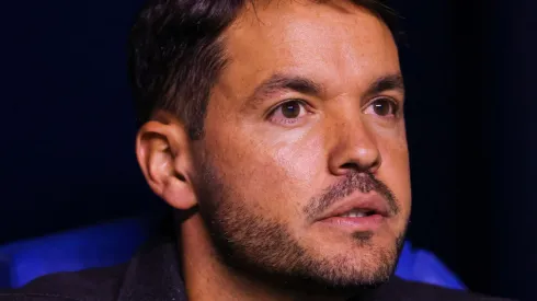Nicolas Larcamon, coach of Leon looks on during the 16th round match between Puebla and Leon as part of the Torneo Apertura 2023 Liga MX at Cuauhtemoc Stadium on November 03, 2023 in Puebla, Mexico. (Photo by Agustin Cuevas/Getty Images)