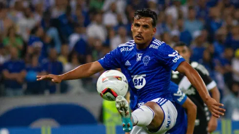 Kaiki trás ‘dor de cabeça’ para o Cruzeiro e desfalca Seleção Brasileira. Fernando Moreno/AGIF