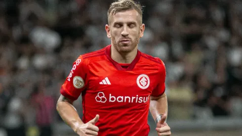 Foto: Fernando Moreno/AGIF - Pedro Henrique fala sobre clássico contra o Palmeiras.