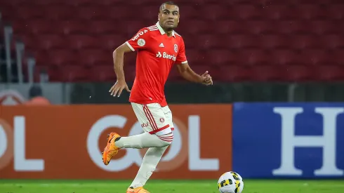 Gabriel Mercado atuaando pelo Internacional - Foto: Pedro H. Tesch/AGIF