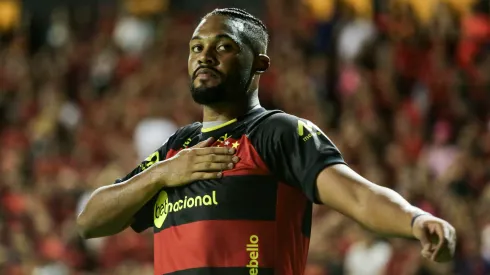 Sabino é o novo reforço do São Paulo.