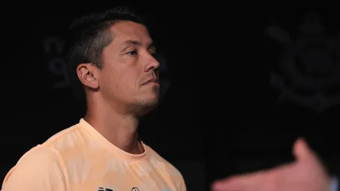 Thiago Carpini treinador do São Paulo segue pressionado após eliminação