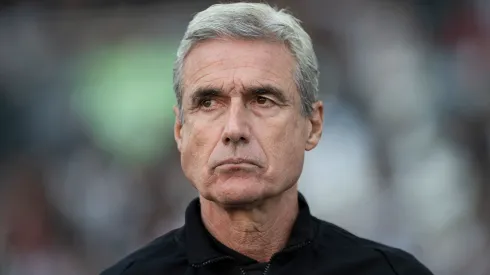 Foto: Jorge Rodrigues/AGIF - Titular do Botafogo não comparece ao treino