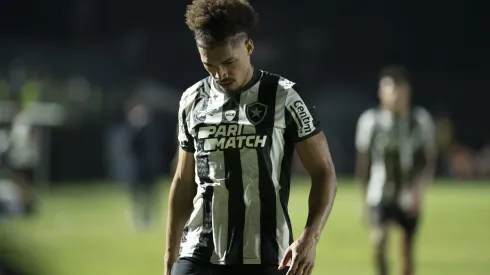 Adryelson no confronto contra o Grêmio válido pelo Campeonato Brasileiro de 2023.