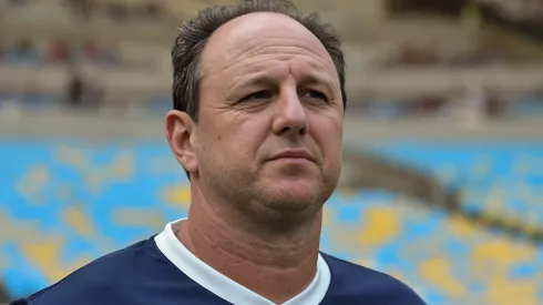 Rogerio Ceni técnico do Bahia durante partida contra o Flamengo no estádio Maracanã pelo campeonato Brasileiro A 2023. Demissão do treinador é pedida. Foto: Thiago Ribeiro/AGIF