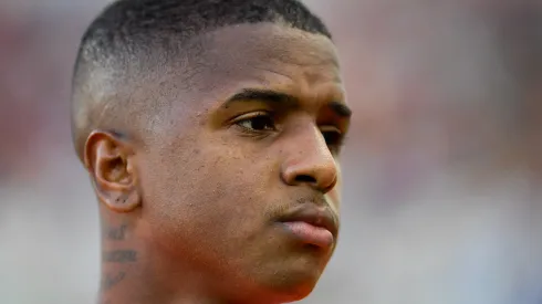 Bill jogador do Nova Iguacu durante partida contra o Flamengo no estadio Maracana pelo campeonato Carioca 2024. Atacante pode fechar com o Vasco da Gama. Foto: Thiago Ribeiro/AGIF