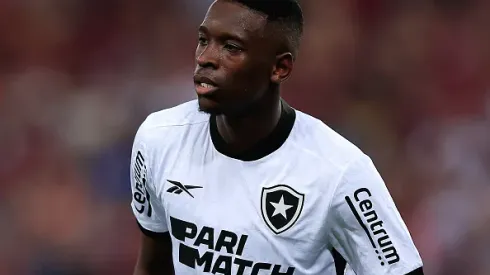 Luiz Henrique jogador do Botafogo