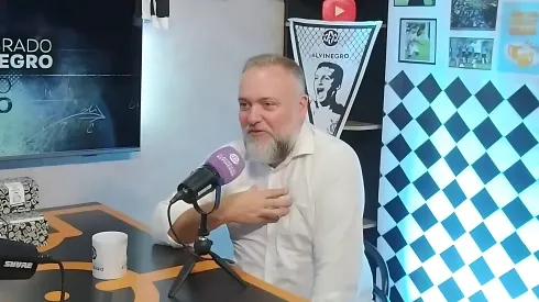 Rozallah Santoro durante entrevista ao Alambrado Alvinegro. Foto: Reprodução Alambrado Alvinegro