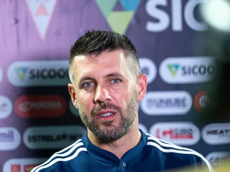 Notícia sobre Pezzolano 'surge' ao Cruzeiro