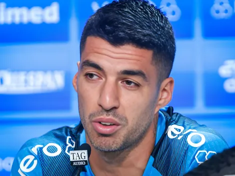 Notícia sobre Suárez chega voando ao Grêmio